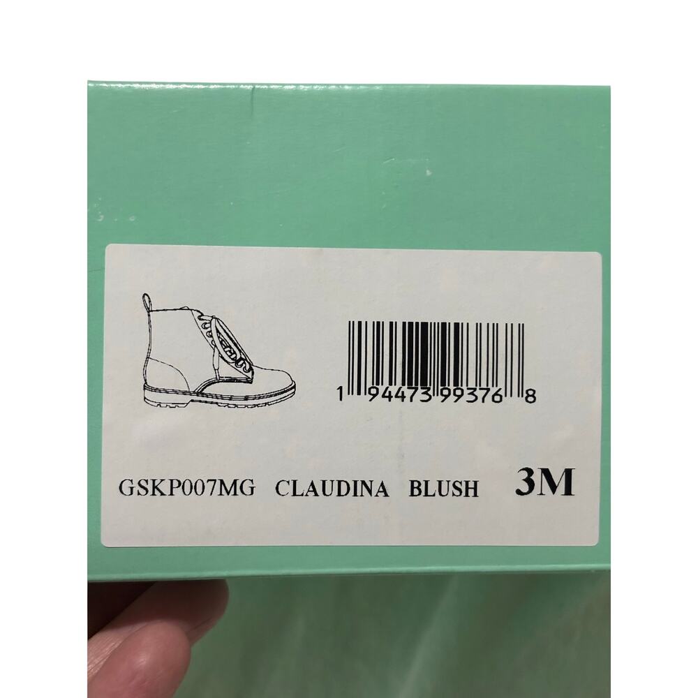 Mia 3 blush pink lug sole boot nib all blush pink neutral side zip entry nwt